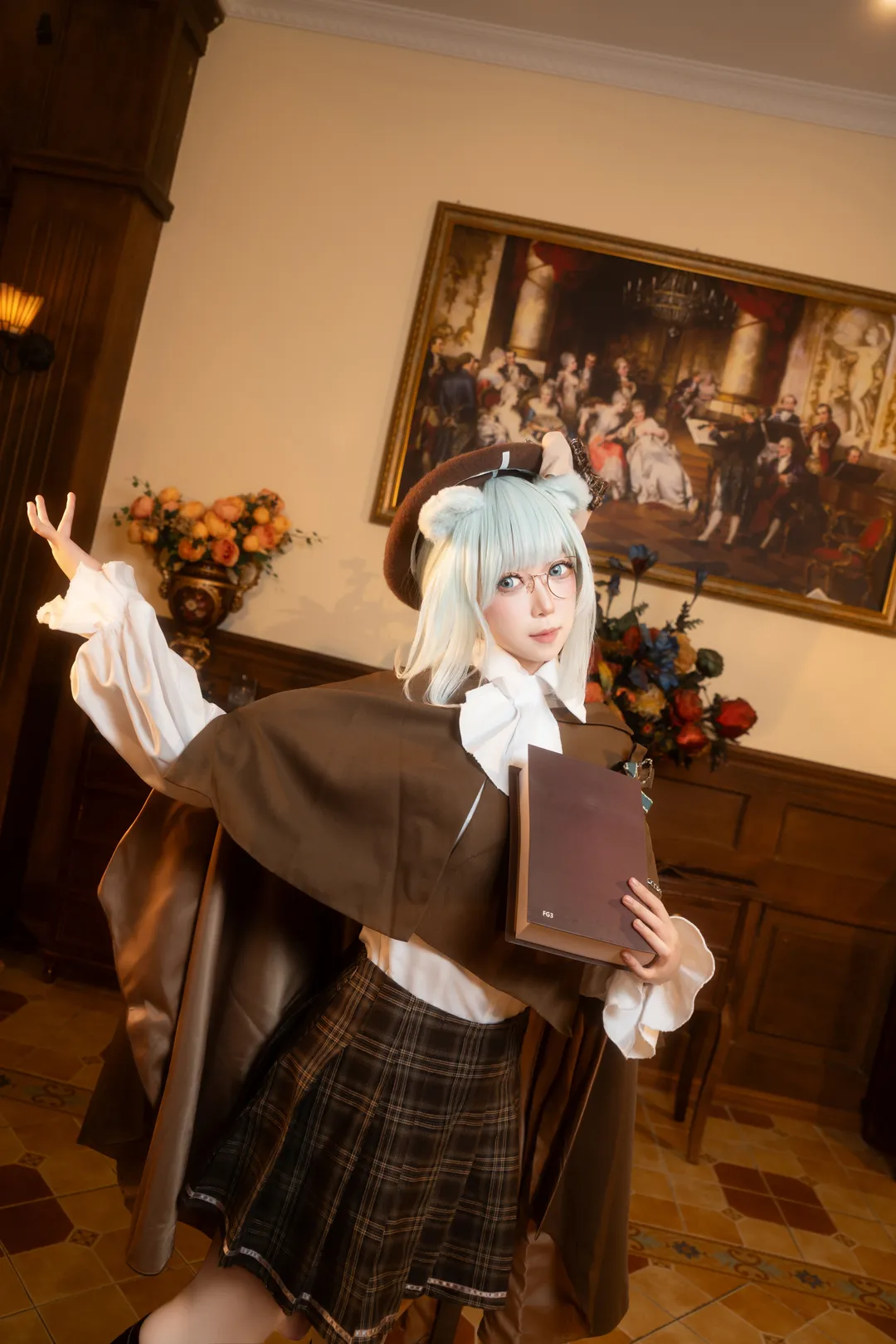 Arknights, Anime-style fashion, Arknights cosplay, Retro style photography, Istina cosplay - Image 3
