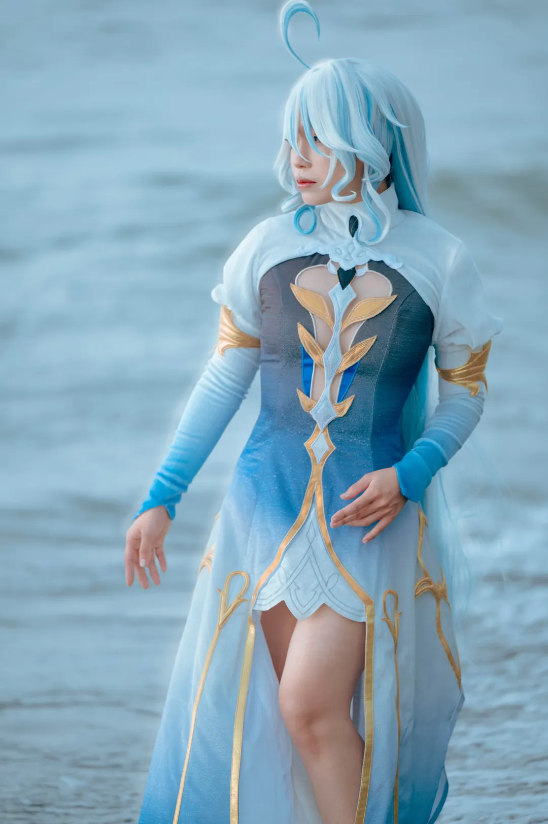 原神, 芙寧娜cos, 海邊外景, 藍髮cos, 楓丹cosplay - 第4張