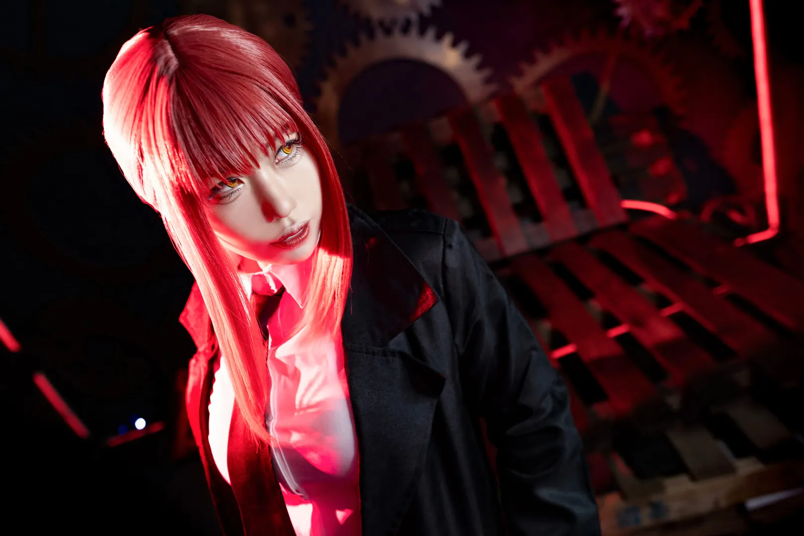 氛圍感攝影, cosplay日常, 紅髮造型, 瑪奇瑪cos, 鏈鋸人 - 第7張