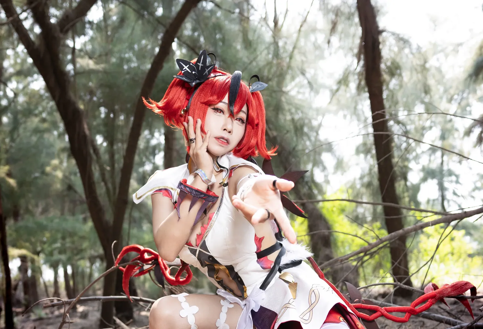 鸣潮, 户外摄影, 二次元cosplay, 椿cos, 红发少女 - 第14张