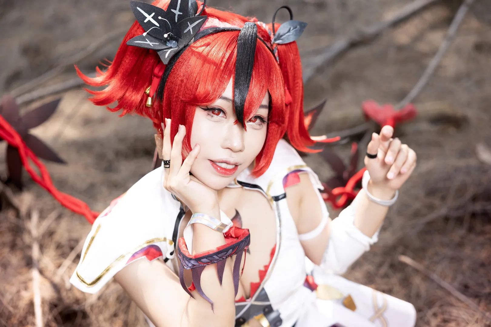 鸣潮, 户外摄影, 二次元cosplay, 椿cos, 红发少女 - 第3张
