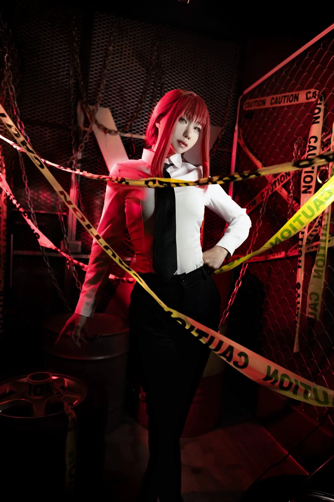 cosplay摄影, 玛奇玛cos, 暗黑风格, 链锯人, 红发美瞳