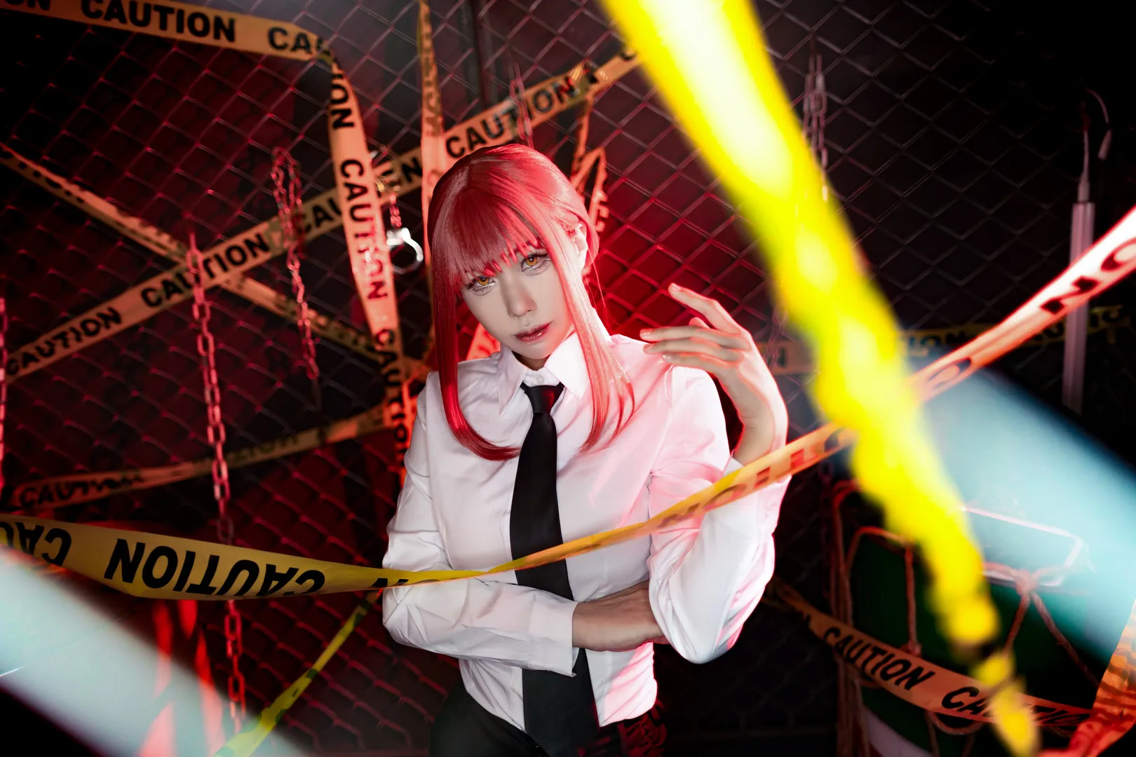 cosplay摄影, 玛奇玛cos, 暗黑风格, 链锯人, 红发美瞳 - 第5张