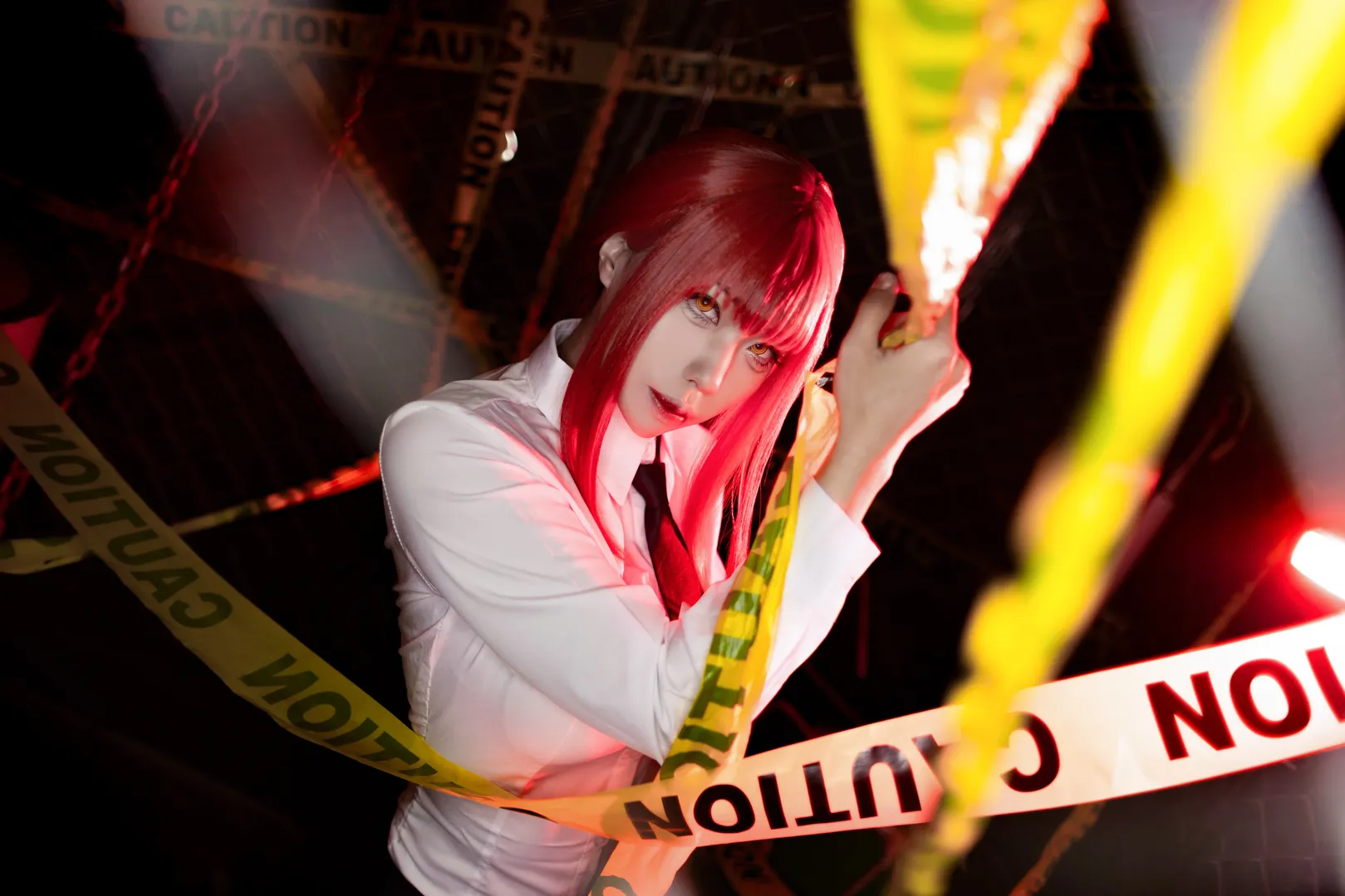 cosplay摄影, 玛奇玛cos, 暗黑风格, 链锯人, 红发美瞳 - 第7张