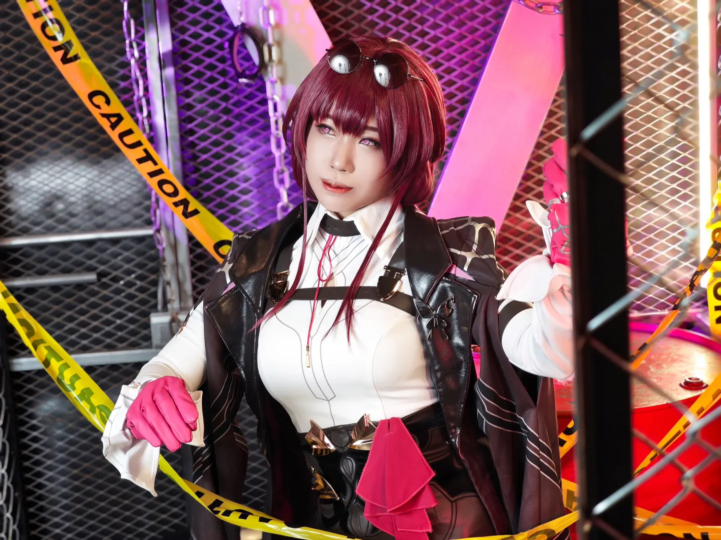 二次元, cosplay, 崩壞星穹鐵道, 卡芙卡cos, 紅髮美瞳 - 第2張