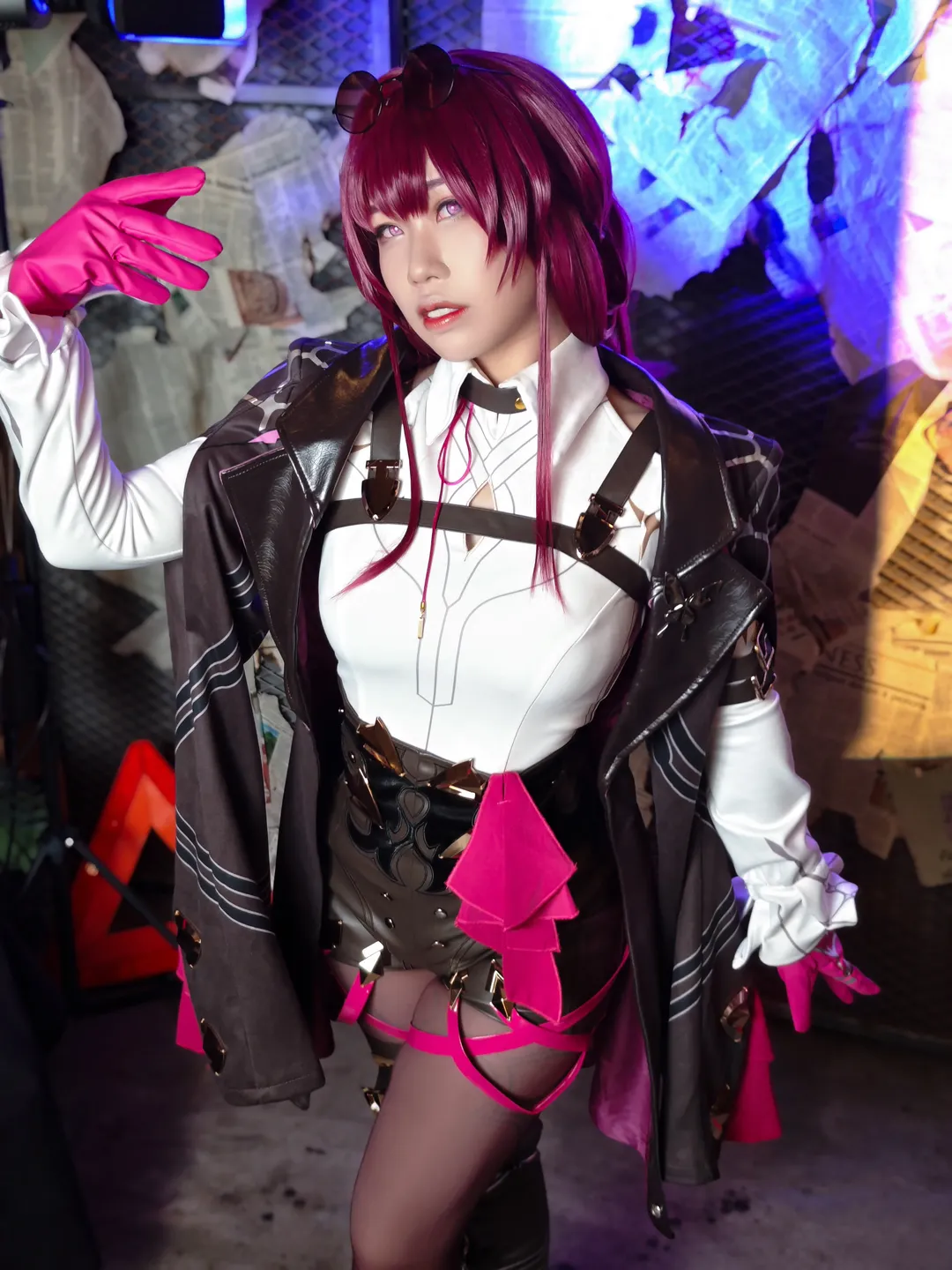 二次元, cosplay, 崩壞星穹鐵道, 卡芙卡cos, 紅髮美瞳 - 第5張