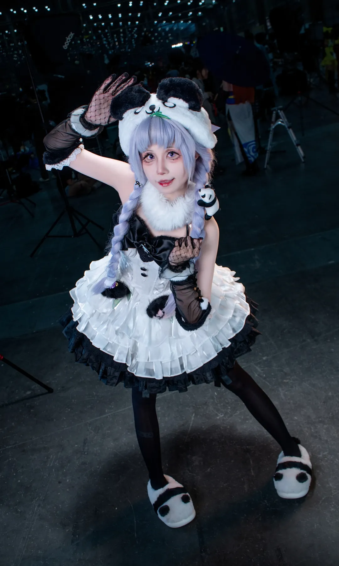 NARAKA: BLADEPOINT, イベント写真, 沈妙 コスプレ, パンダテーマのコスプレ, 肉球手袋 - 4枚目