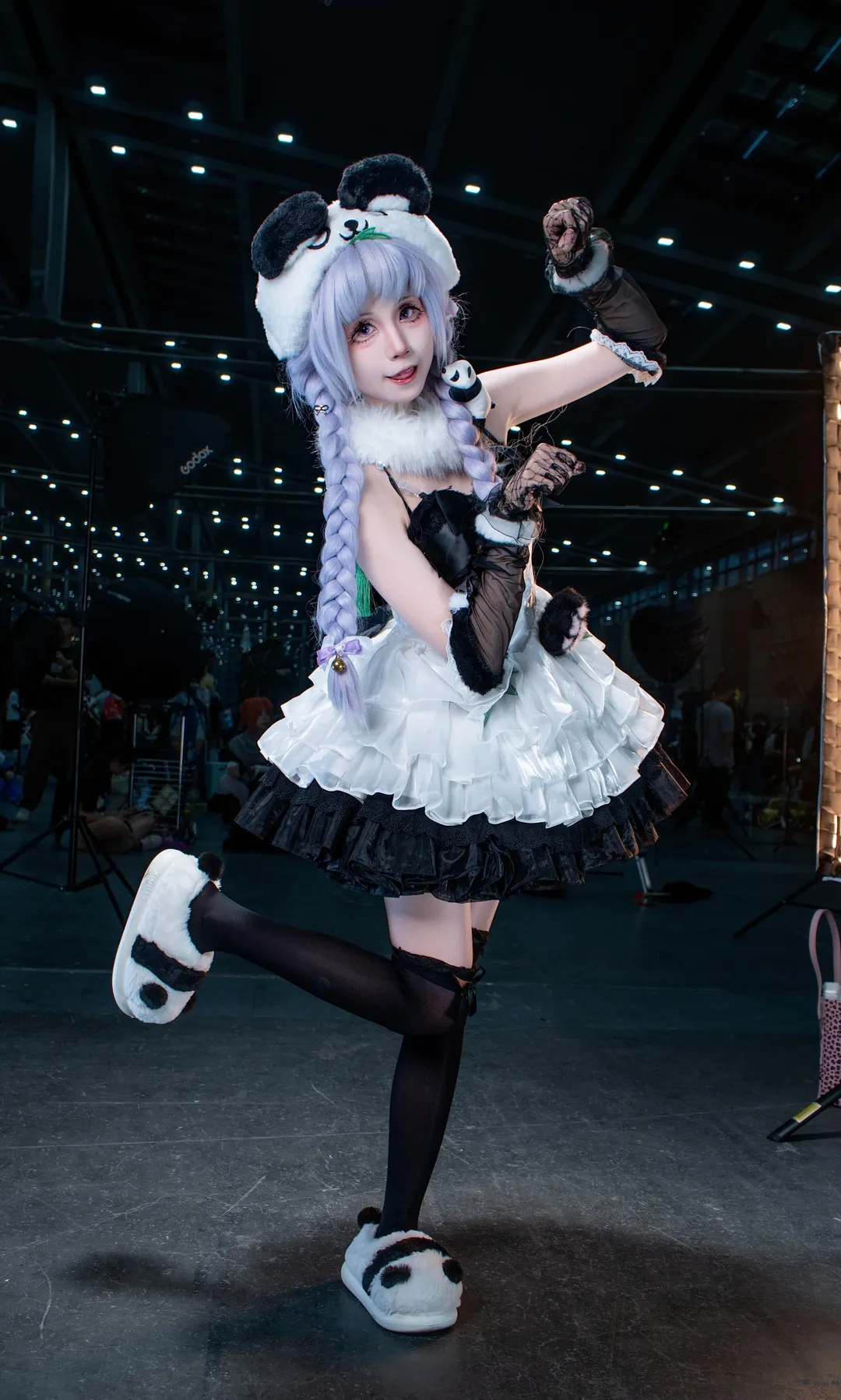 NARAKA: BLADEPOINT, イベント写真, 沈妙 コスプレ, パンダテーマのコスプレ, 肉球手袋 - 9枚目