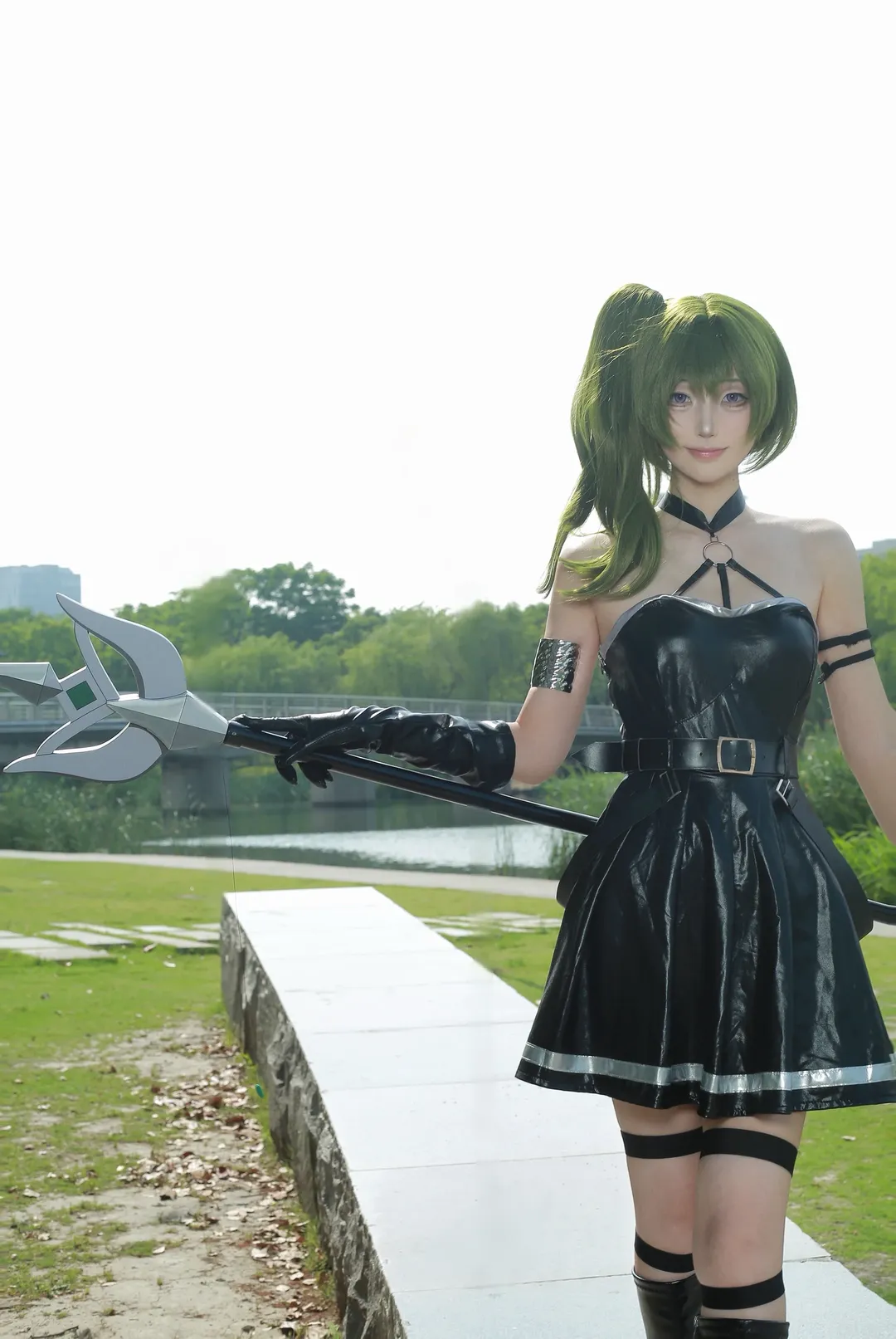 户外摄影, 二次元cosplay, 尤贝尔cos, 葬送的芙丽莲, 黑色皮裙