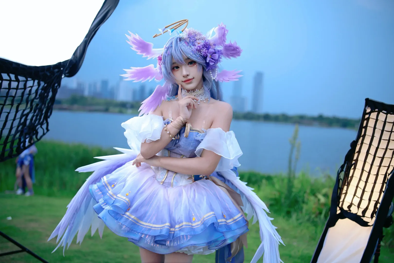 Outdoor photography, Robin cosplay, Dreamy style cosplay, Wing costume, Two-light setup