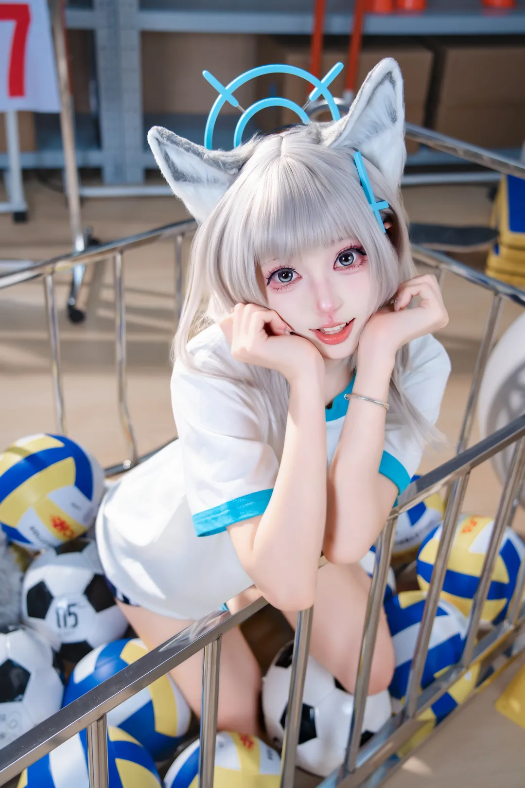 二次元少女, 蔚蓝档案, cosplay日常, 白子cos, 体育器材室写真 - 第5张