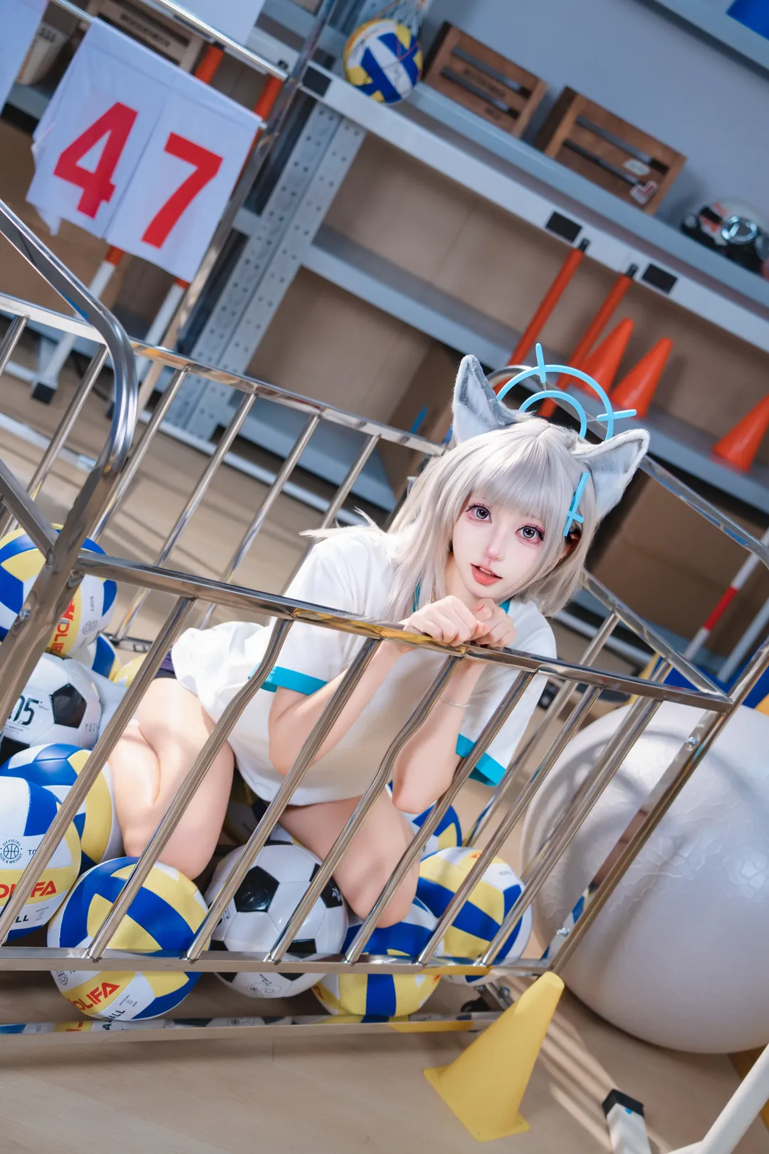 二次元少女, 蔚蓝档案, cosplay日常, 白子cos, 体育器材室写真 - 第6张