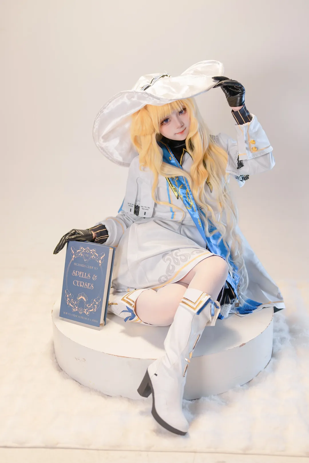 菲比cos, 鸣潮, 魔法少女, cosplay摄影, 白丝萌妹