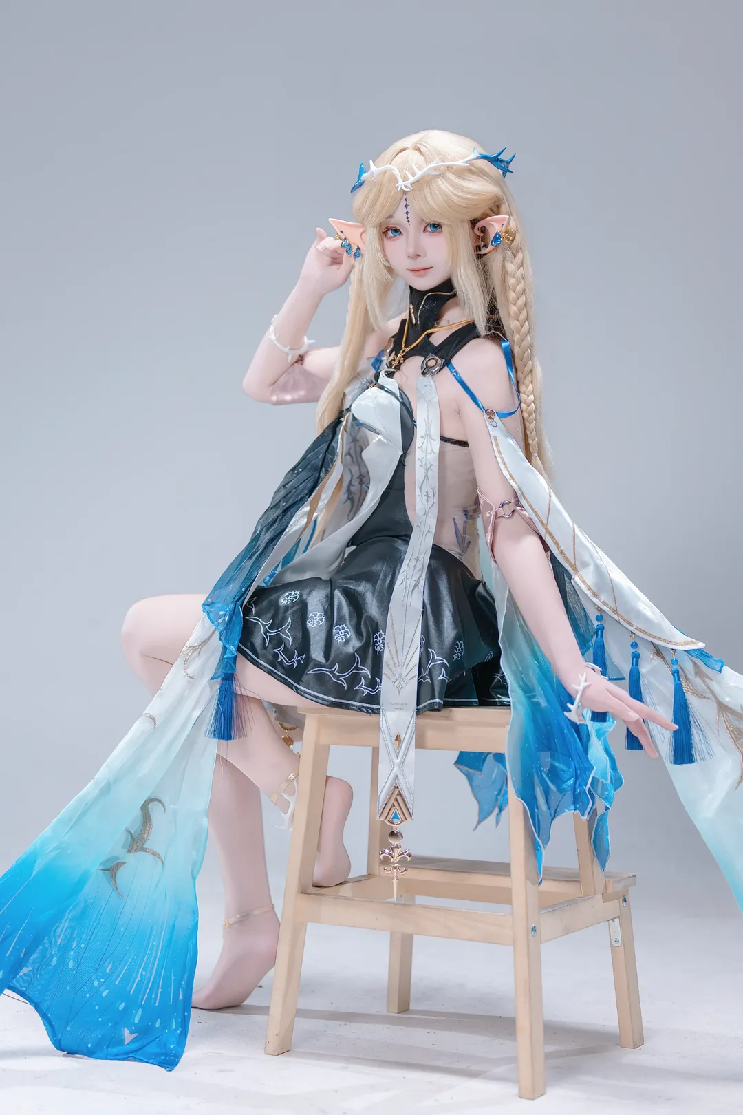 Wuthering Waves, cosplay, Photography, Moe anime girl, Cartethyia cosplay - Image 1