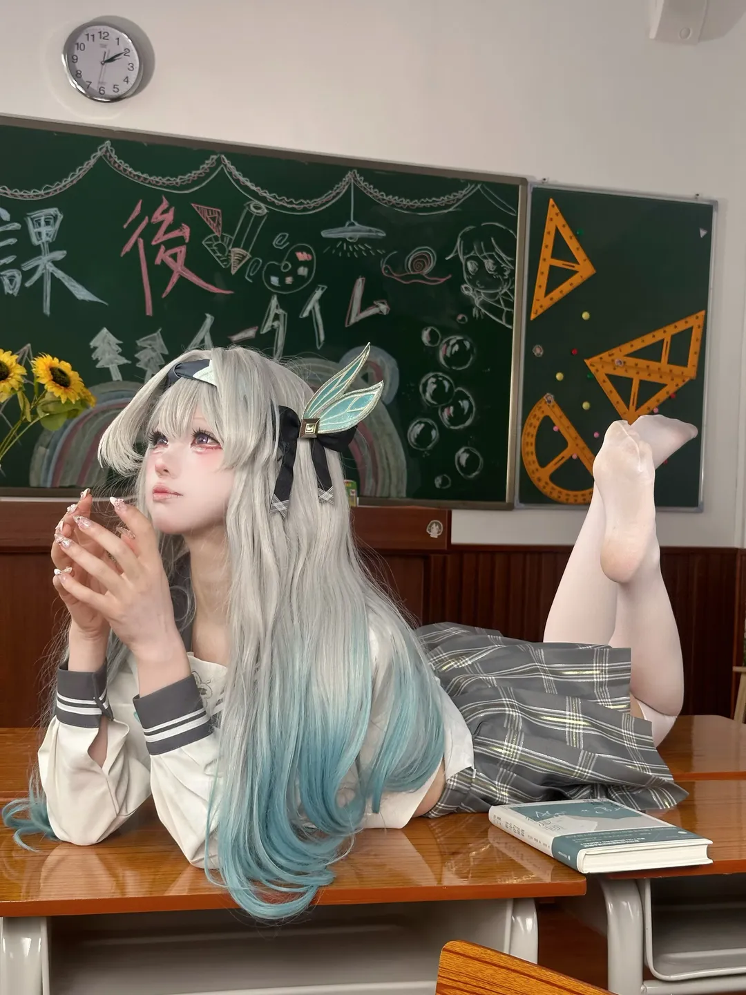 崩坏星穹铁道, 流萤cos, 二次元cosplay, 教室写真, 春日手信JK
