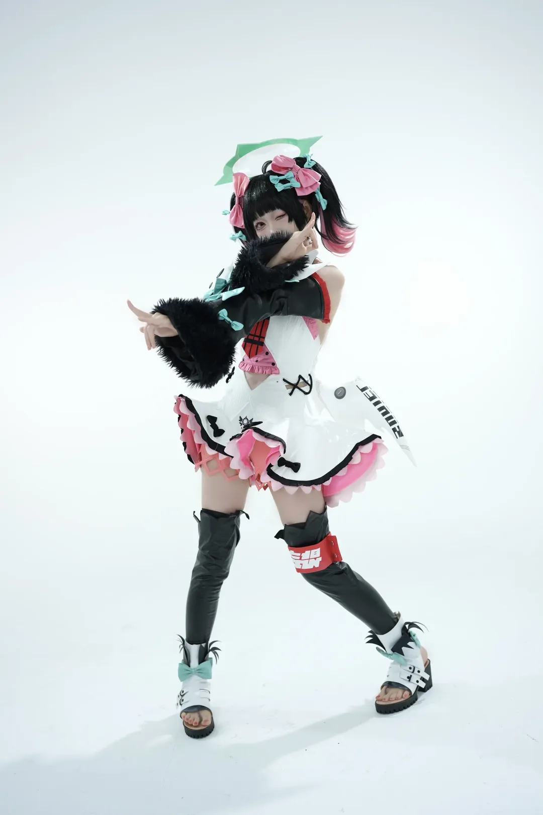 Zenless Zone Zero, Nangong Yu cosplay, Cosplay props, White background studio shoot, Black leg sleeves cosplay - Image 7