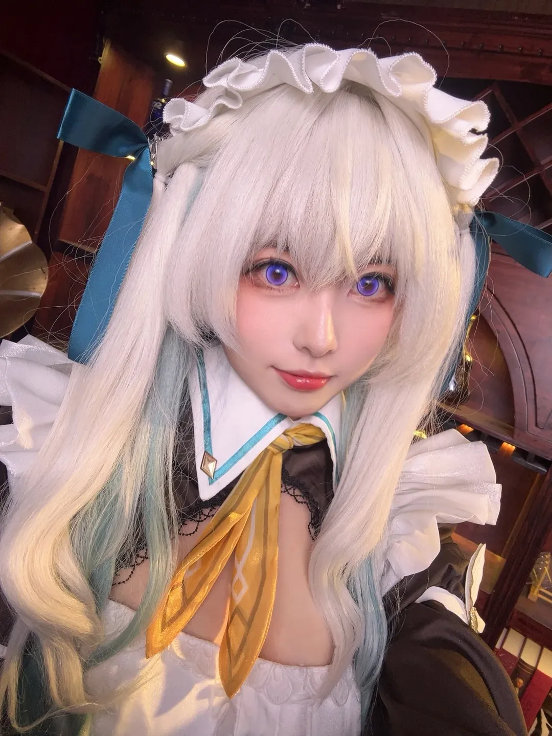 崩坏星穹铁道, 流萤cos, 二次元cosplay, 女仆装cos, 酒吧甜点师 - 第1张