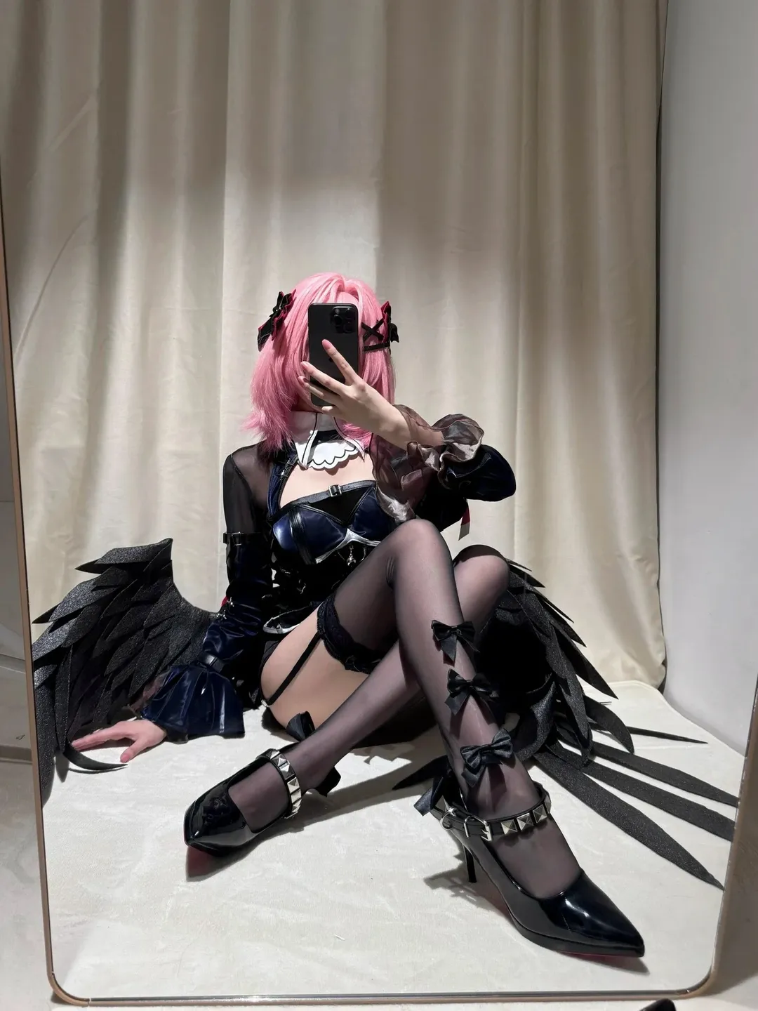绝区零, cosplay穿搭, 暗黑哥特风, 二次元自拍, 蕾米埃尔cos