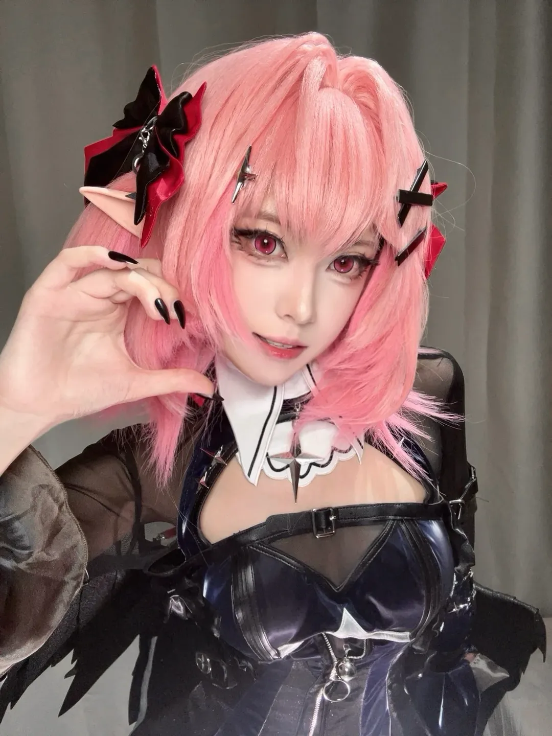 绝区零, 粉色短发, cosplay日常, 蕾米埃尔cos, 暗黑机能风 - 第1张