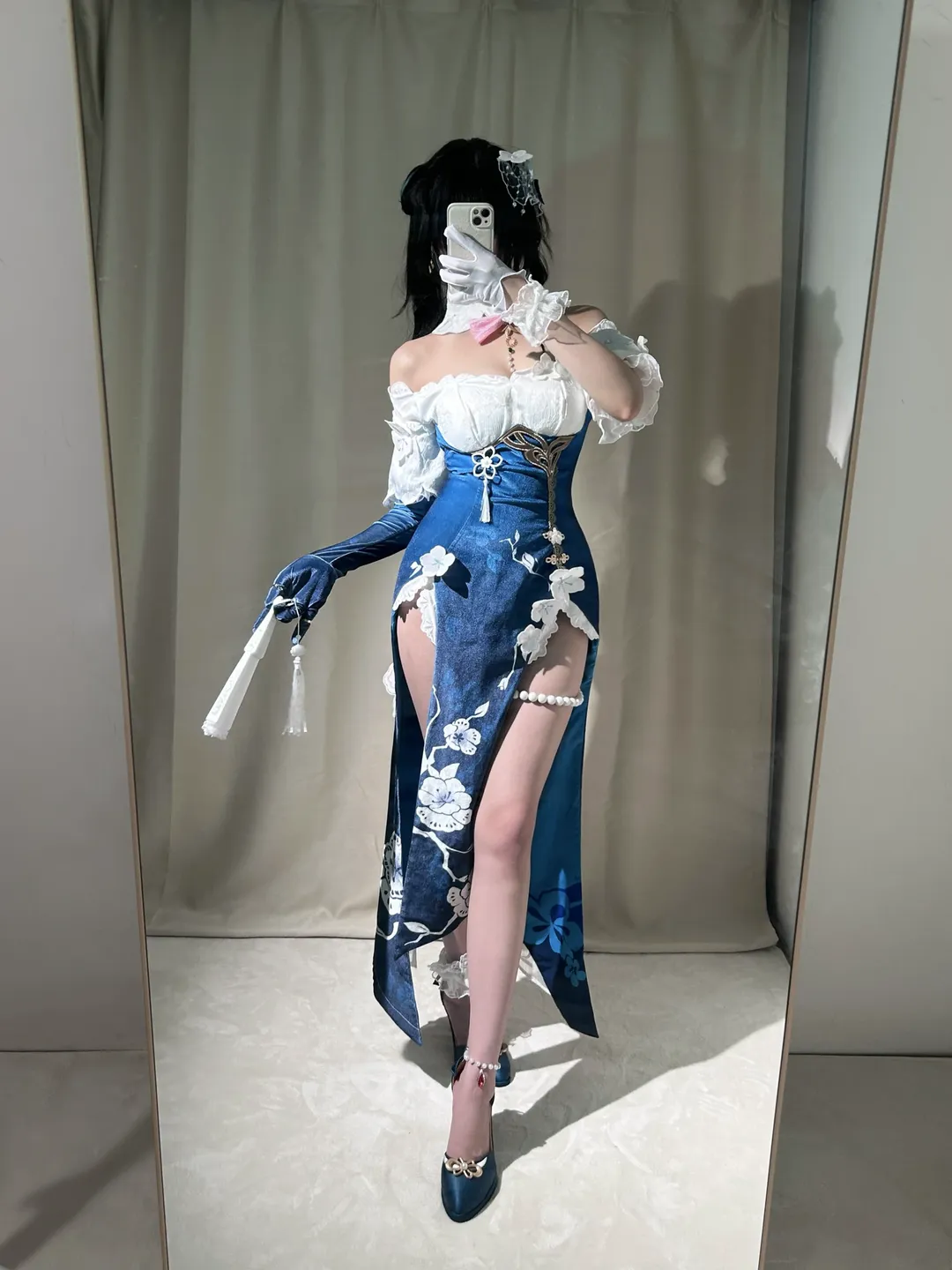 崩坏星穹铁道, 阮梅cos, 对镜自拍, cosplay穿搭, 高开叉裙