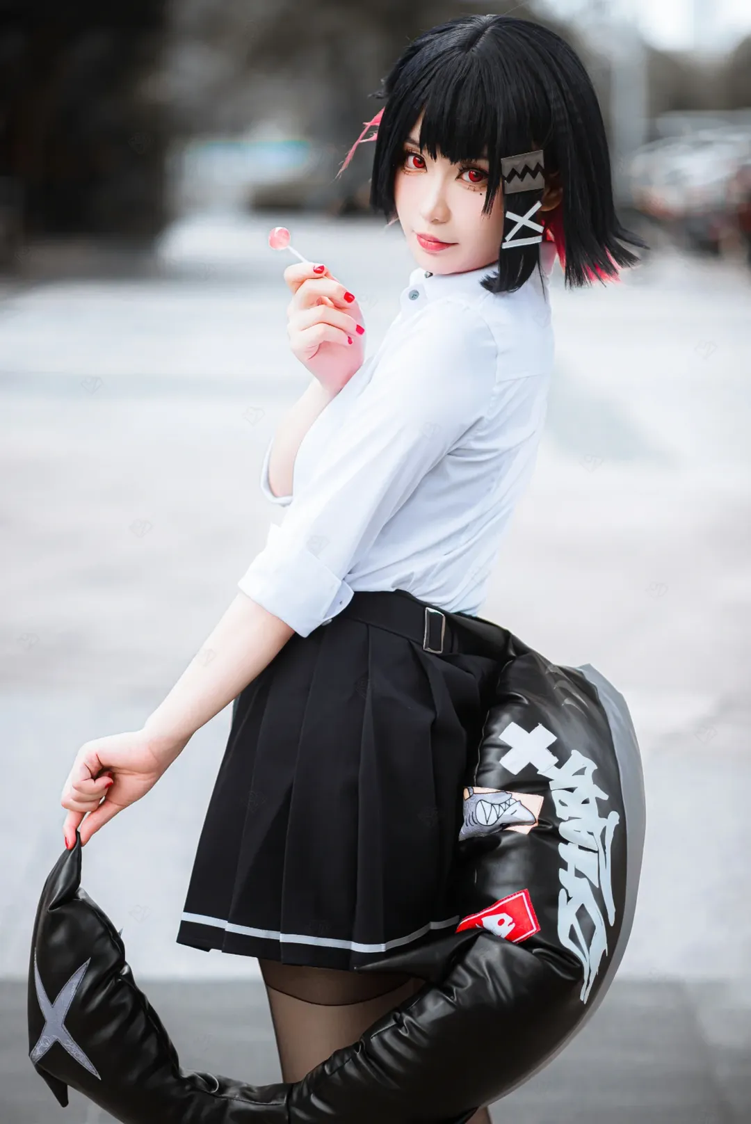 绝区零, 鲨鱼妹cos, 漫展外景, 黑丝cosplay, jk制服拍照 - 第9张