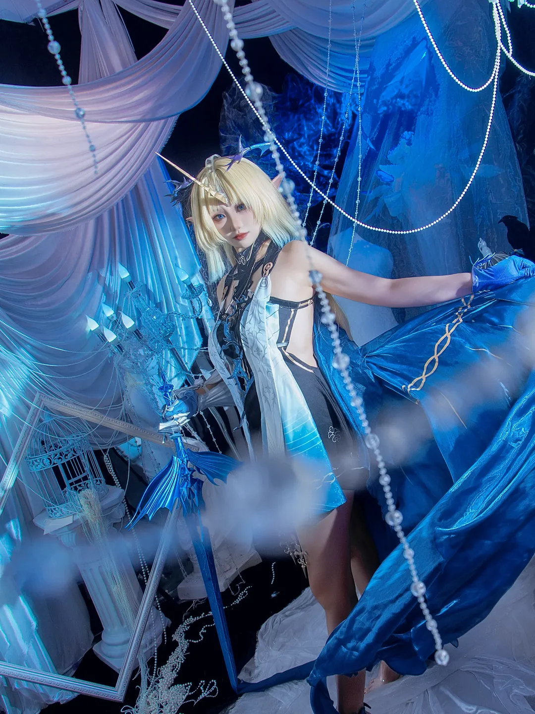 鸣潮, 卡提希娅cos, 氛围感cos, 御姐cosplay, 芙露德莉丝cos