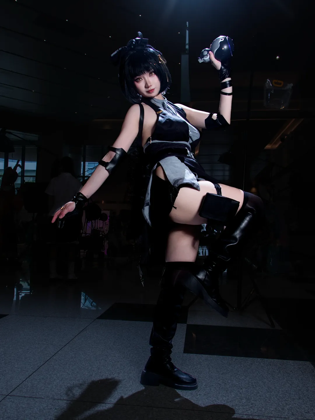 鳴潮, コスプレ, 二次元撮影, フローヴァ コスプレ, ニーハイブーツコスプレ