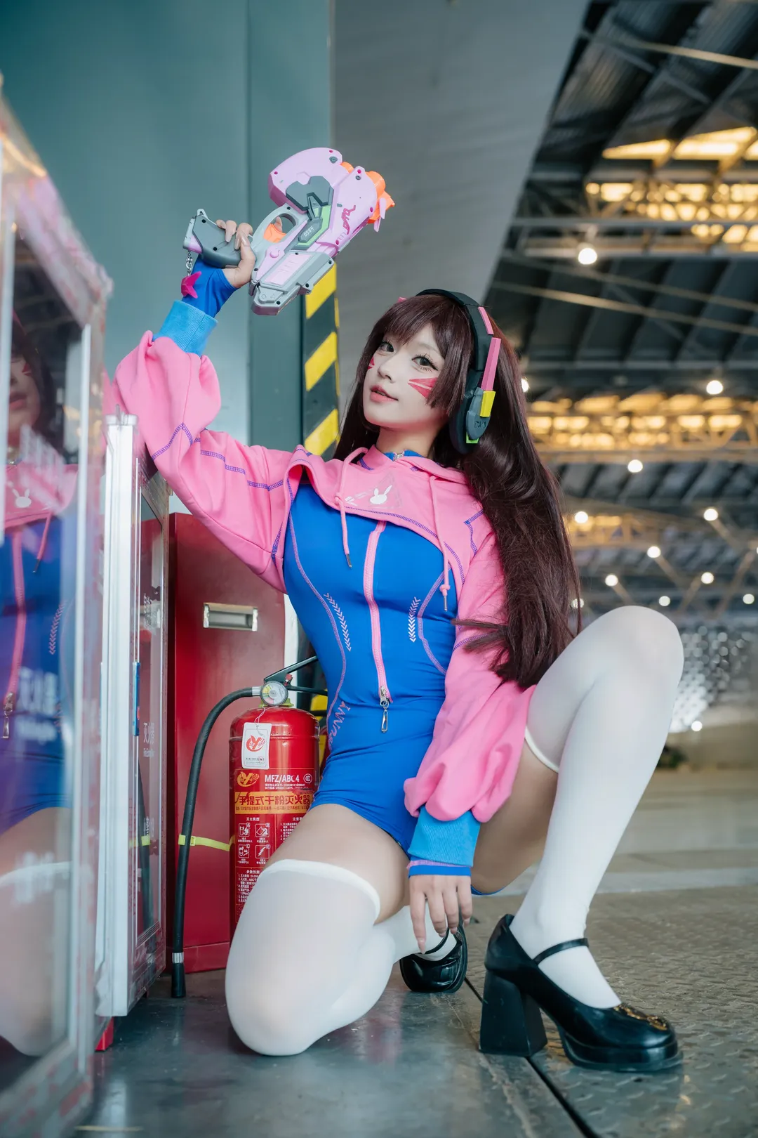 漫展返圖, 守望先鋒, cosplay攝影, 白絲穿搭, D.Va cos - 第1張