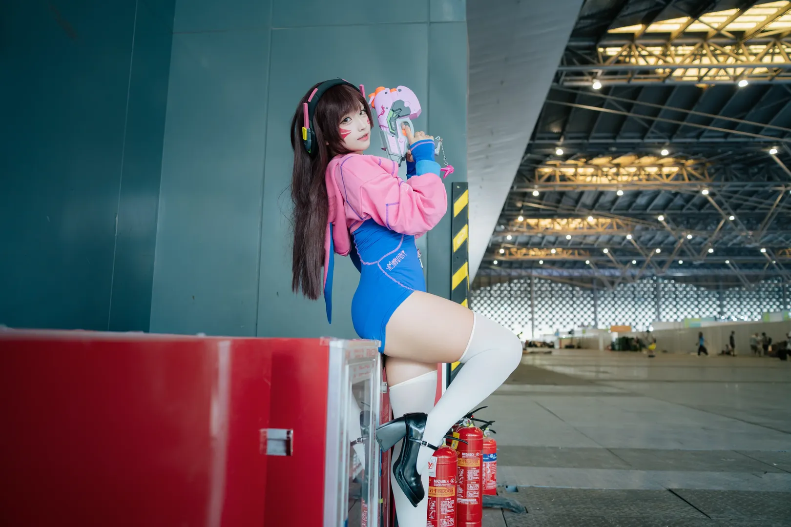 漫展返圖, 守望先鋒, cosplay攝影, 白絲穿搭, D.Va cos - 第6張