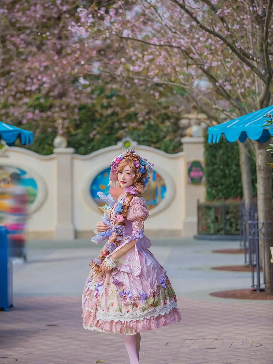 White stockings, Rapunzel cosplay, Rapunzel, Shanghai Disneyland, Disney runaway princess