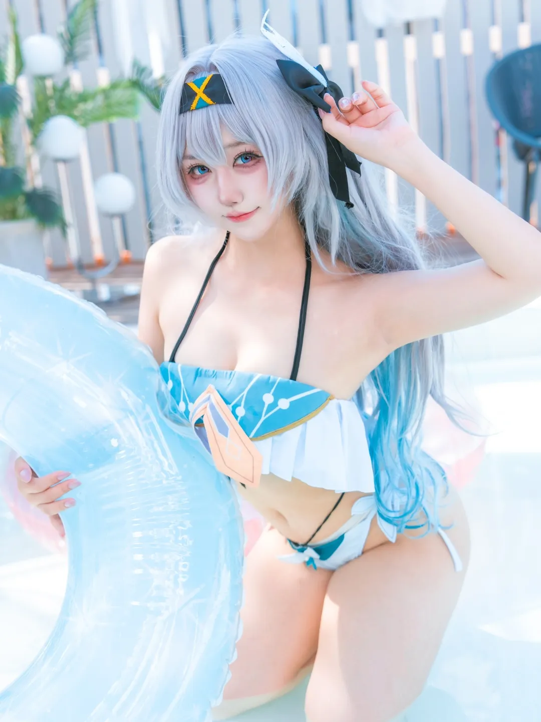 崩坏星穹铁道, 流萤cos, 夏日泳装, 户外水景, 清透摄影