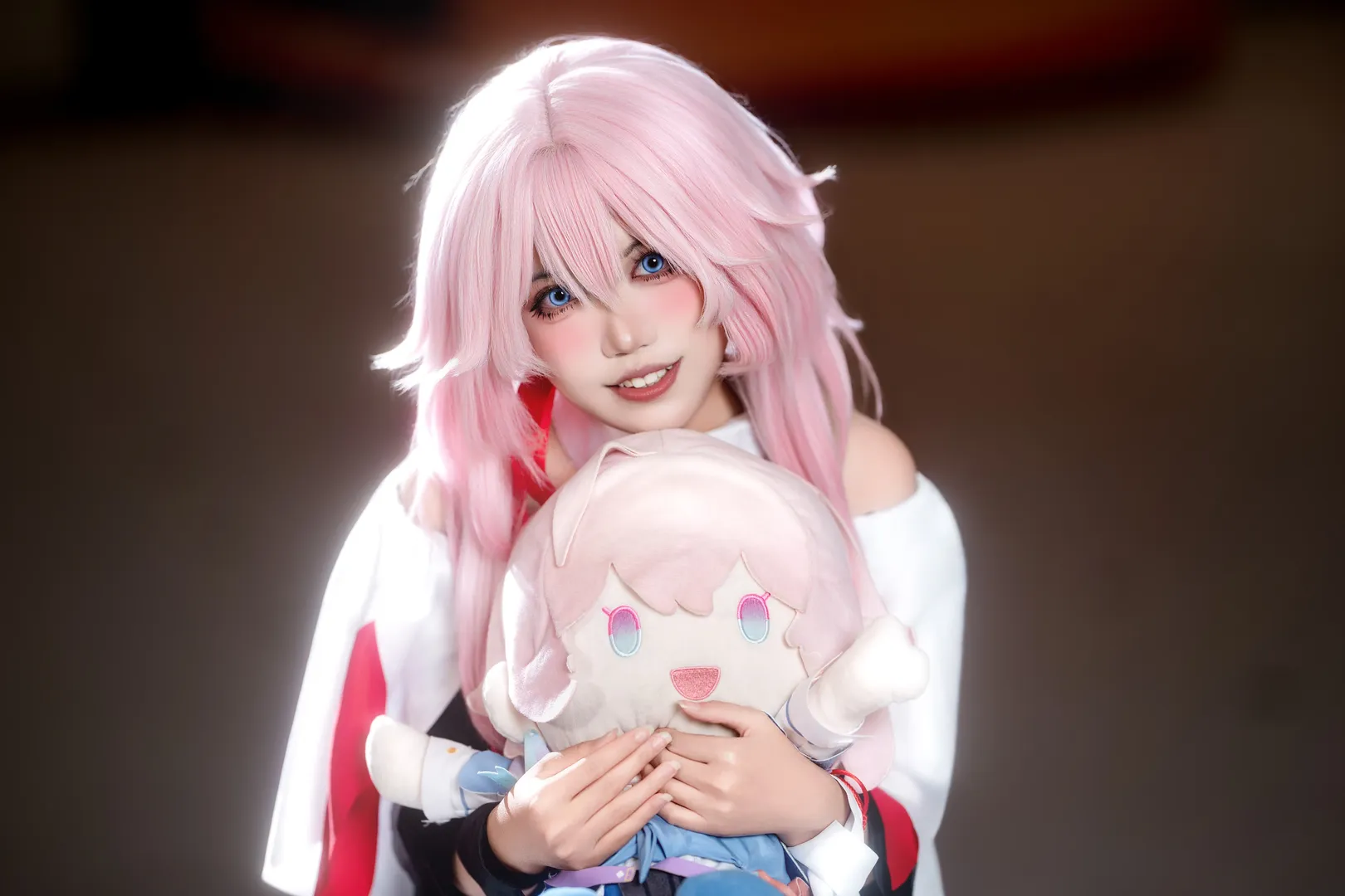崩坏星穹铁道, 三月七cos, Cosplay日常分享, KFC联名cosplay, 粉色系cos摄影 - 第1张