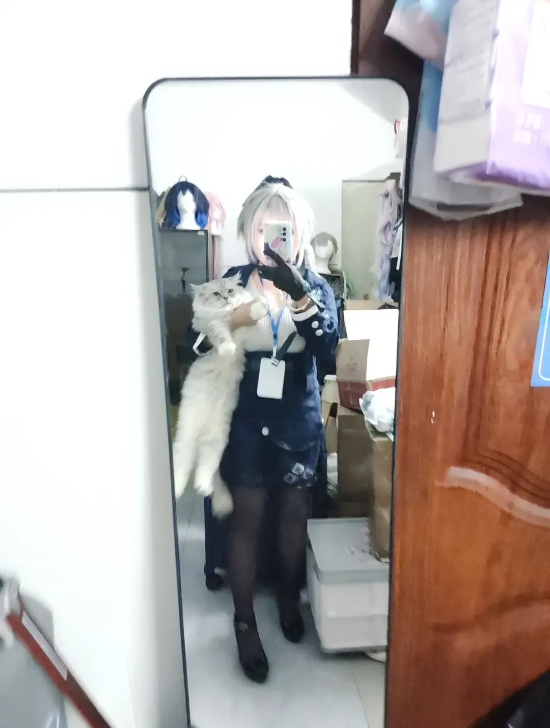 崩坏三, 布洛妮娅cos, 黑丝, cosplay日常, 银发穿搭 - 第2张