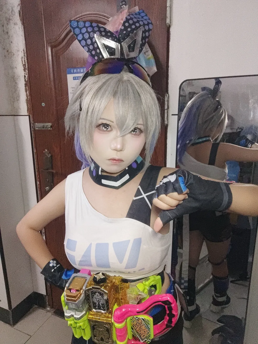 崩壊：スターレイル, 銀狼 コスプレ, コスプレ日常, アニメ風写真撮影, ゲームキャラクターの模写メイク - 1枚目