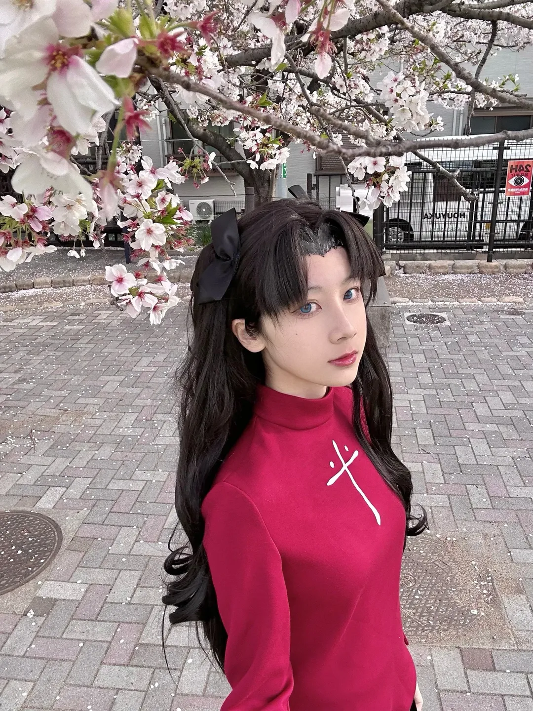 远坂凛cos, fate, 黑丝穿搭, 樱花季cos, 东京外景 - 第2张