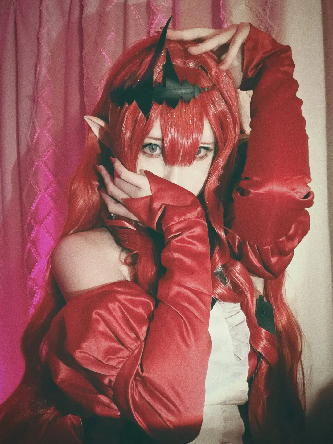fgo, 红色假发, 芭万希cos, 妖精骑士崔斯坦, 网格丝袜 - 第6张