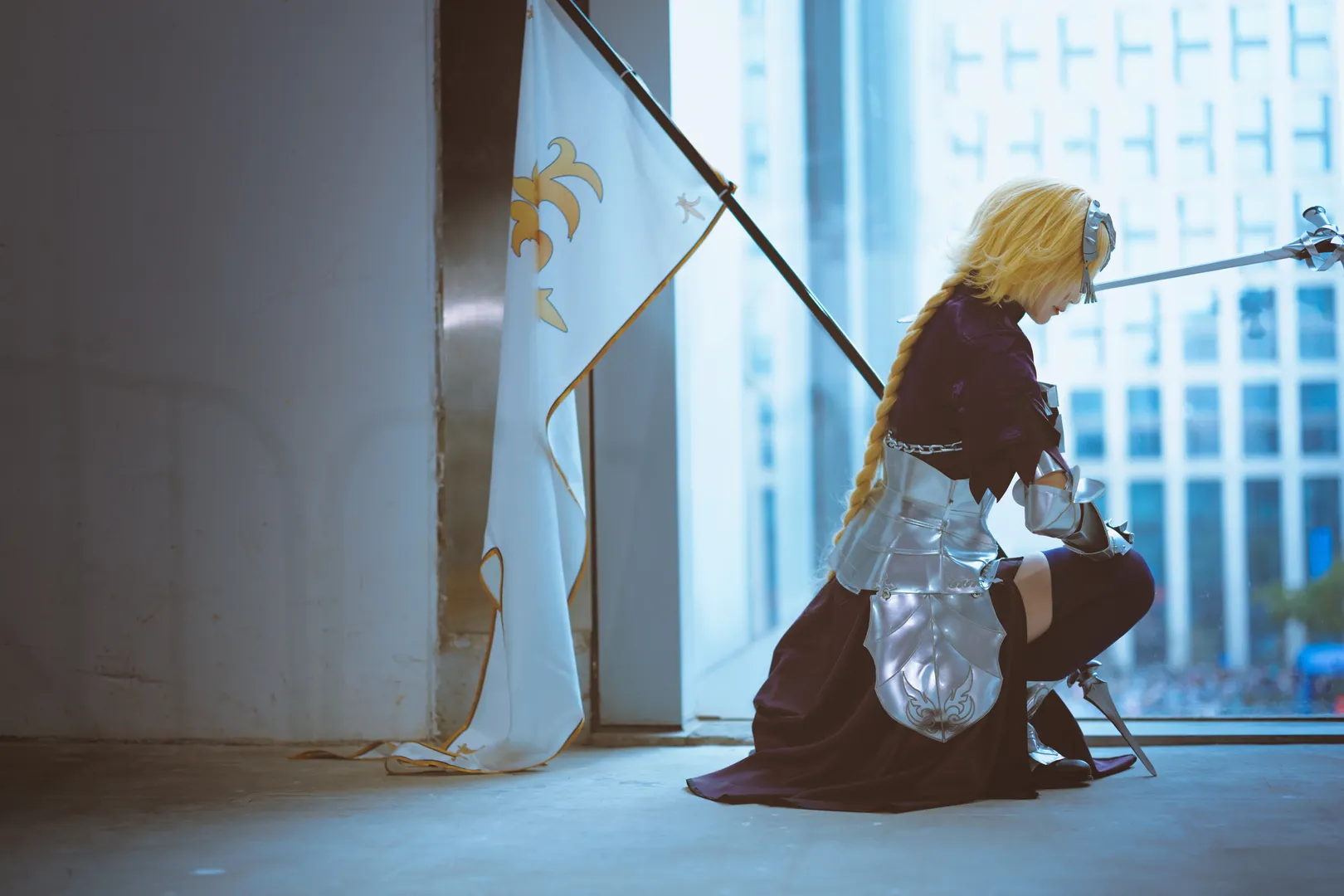 イベント撮影, Fate/Grand Order, オーバーニーソックス, ジャンヌ・ダルク コスプレ, ジャンヌ・ダルク - 3枚目