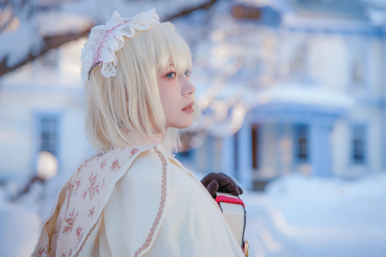 东方project, Cosplay摄影, 爱丽丝玛格特罗伊德cos, 雪景cos, 复古提灯 - 第7张