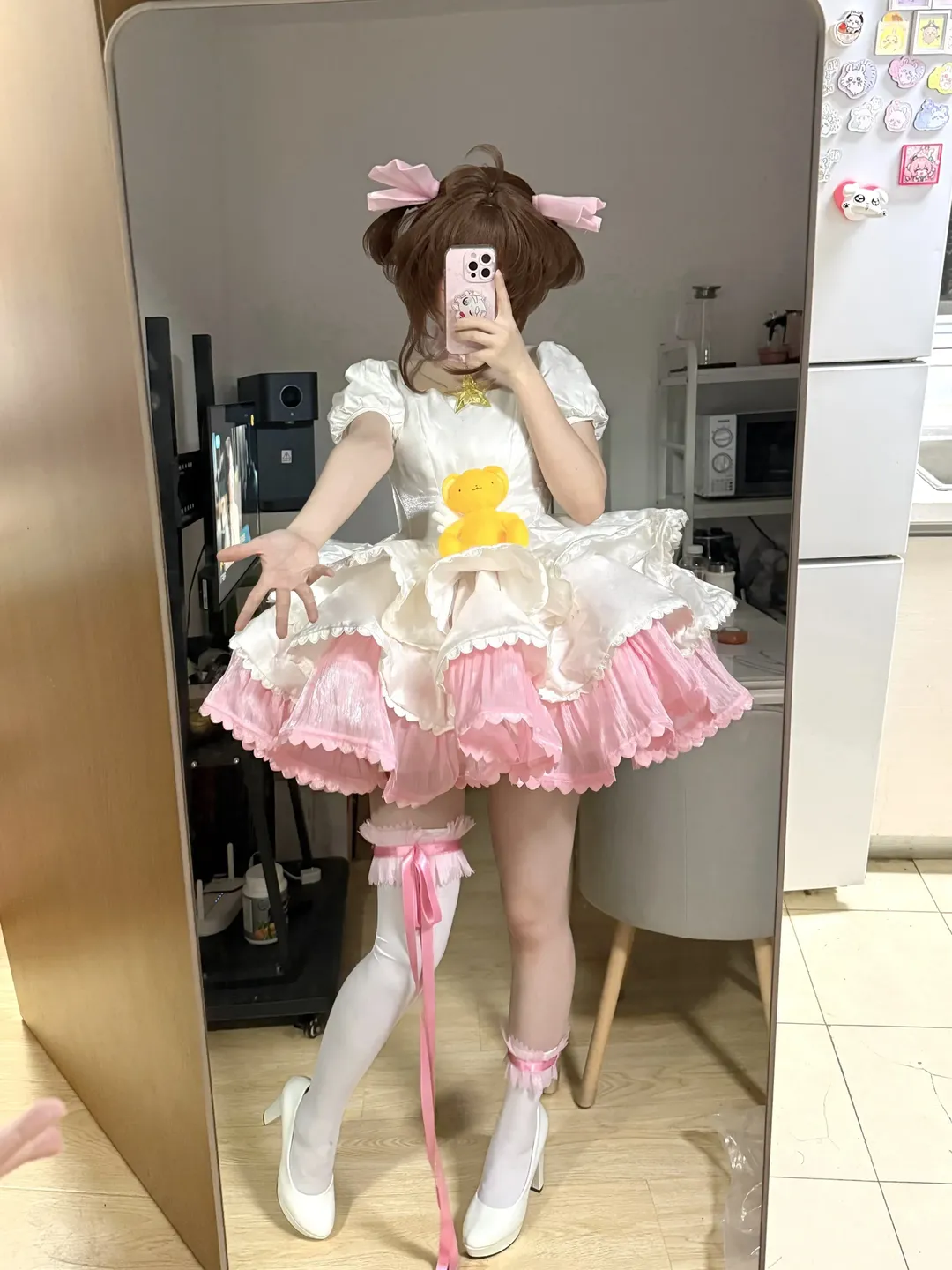 小樱cos, 三分妄想, 魔卡少女樱, 白丝cos, 粉白战斗服 - 第1张