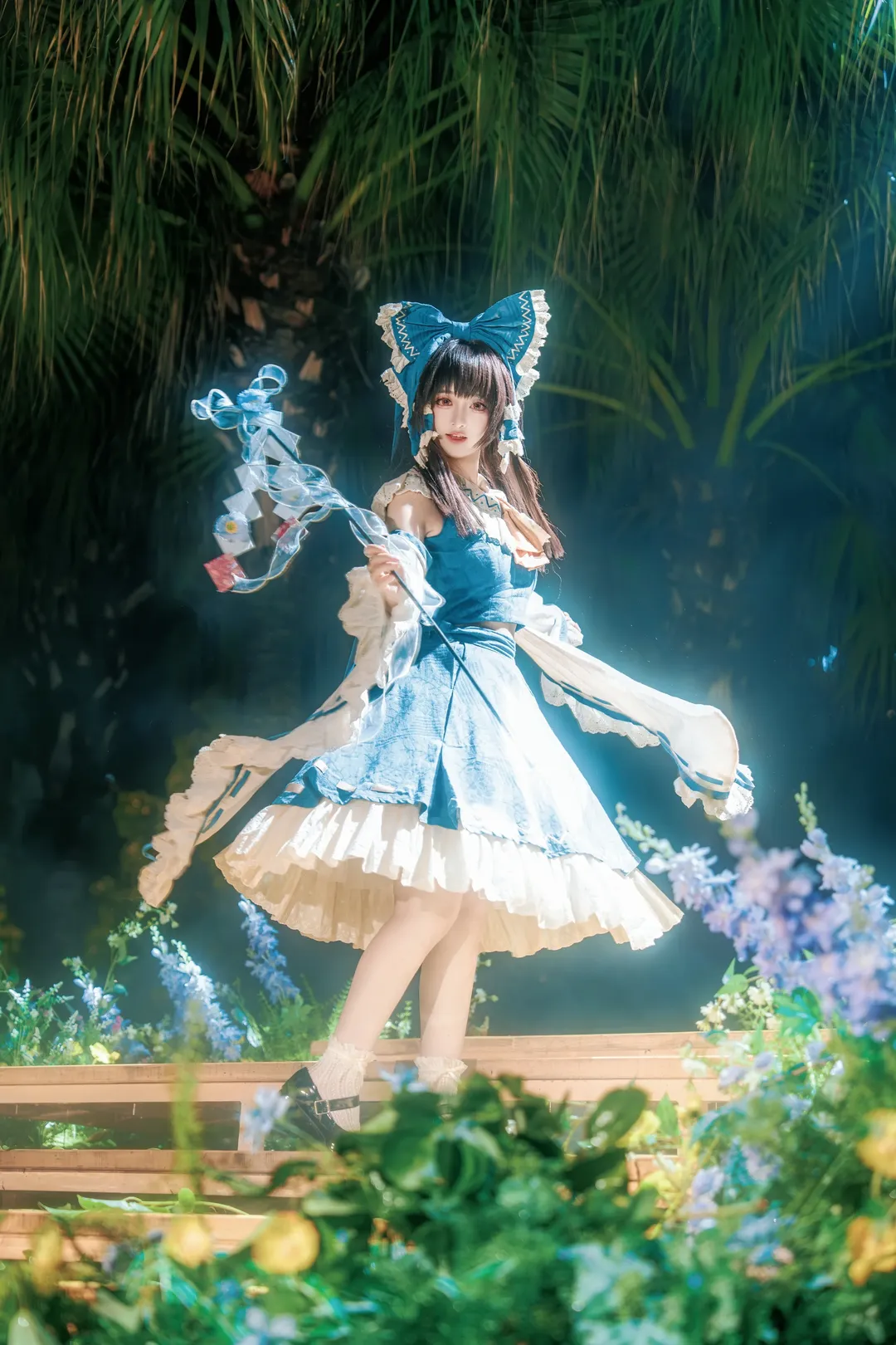 Reimu Hakurei Cosplay, Touhou Project, Aesthetic cosplay, White stockings, Outdoor forest