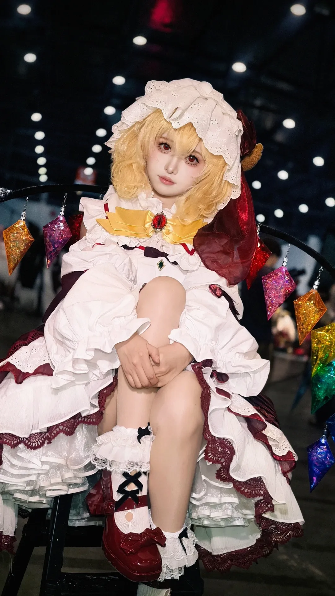 东方project, 漫展场照, 芙兰朵露cos, cosplay返图, 蕾丝袜 - 第2张