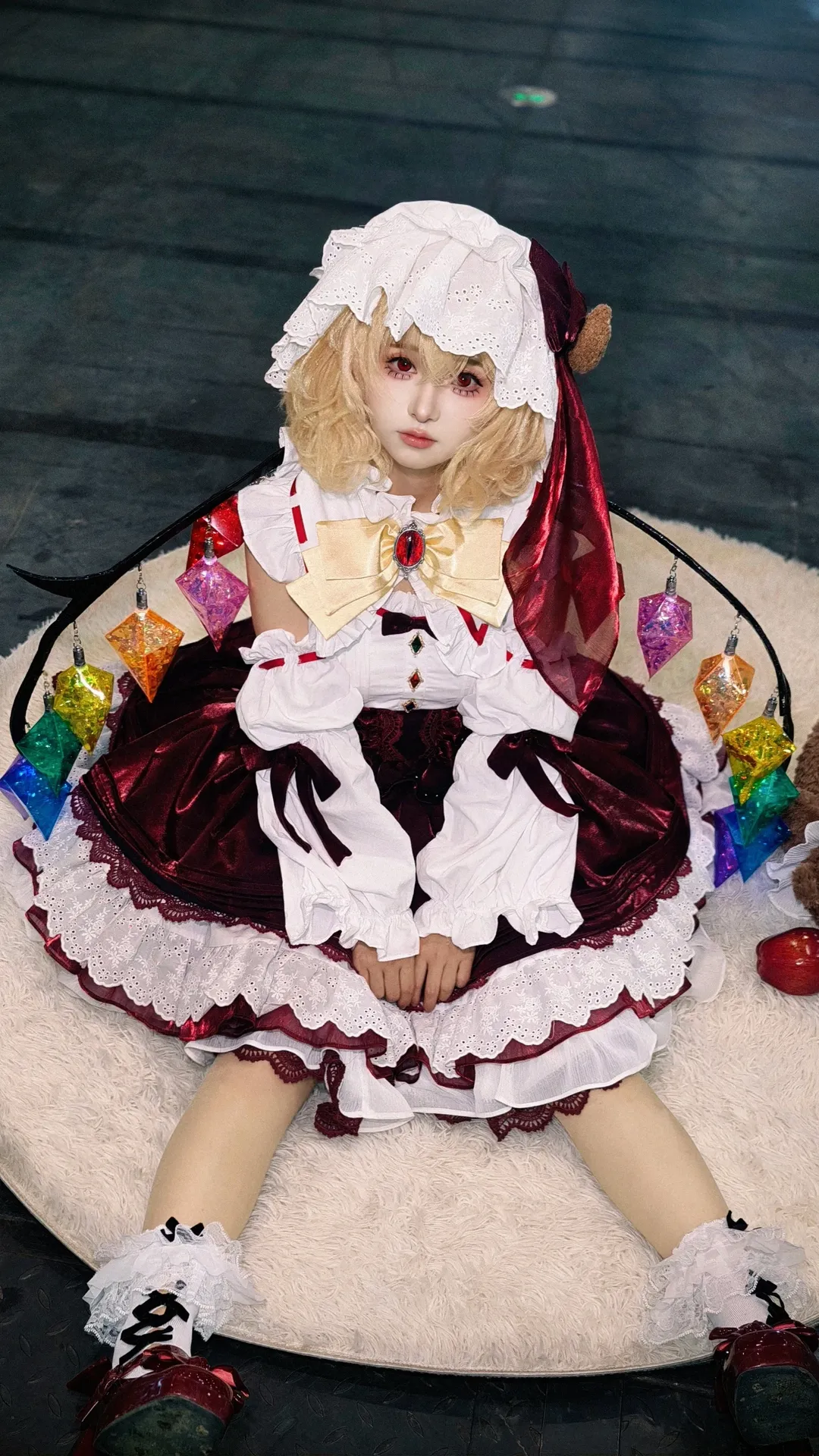 东方project, 漫展场照, 芙兰朵露cos, cosplay返图, 蕾丝袜 - 第9张