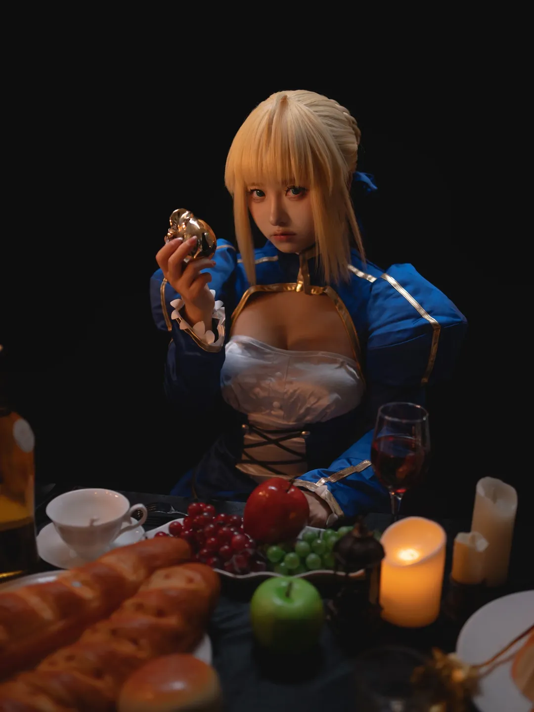 cosplay, Altria cosplay, Fate, Saber, King's Dinner - Image 2