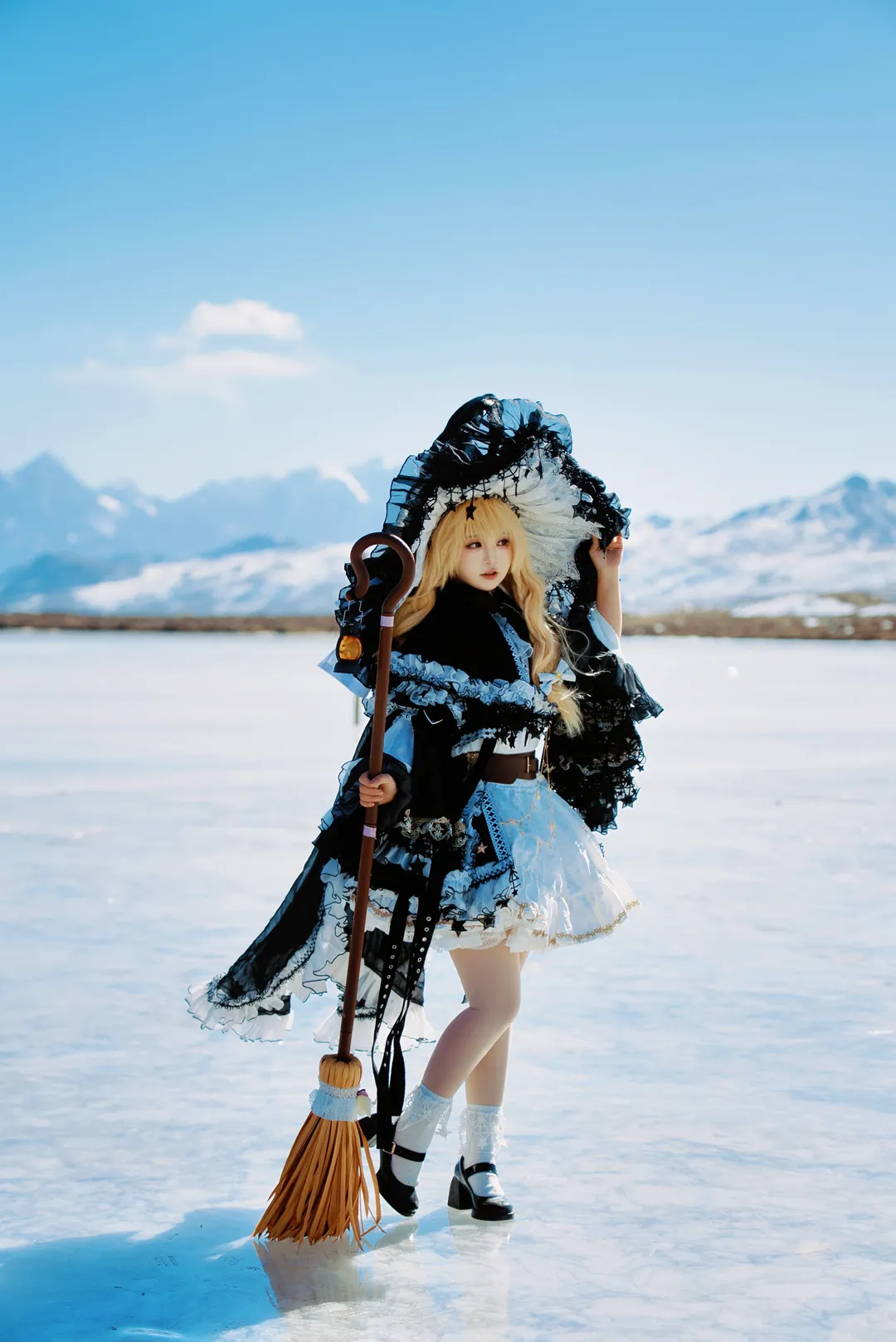 东方project, 雾雨魔理沙cos, 户外cosplay, 白色蕾丝袜, 川西雪原 - 第5张