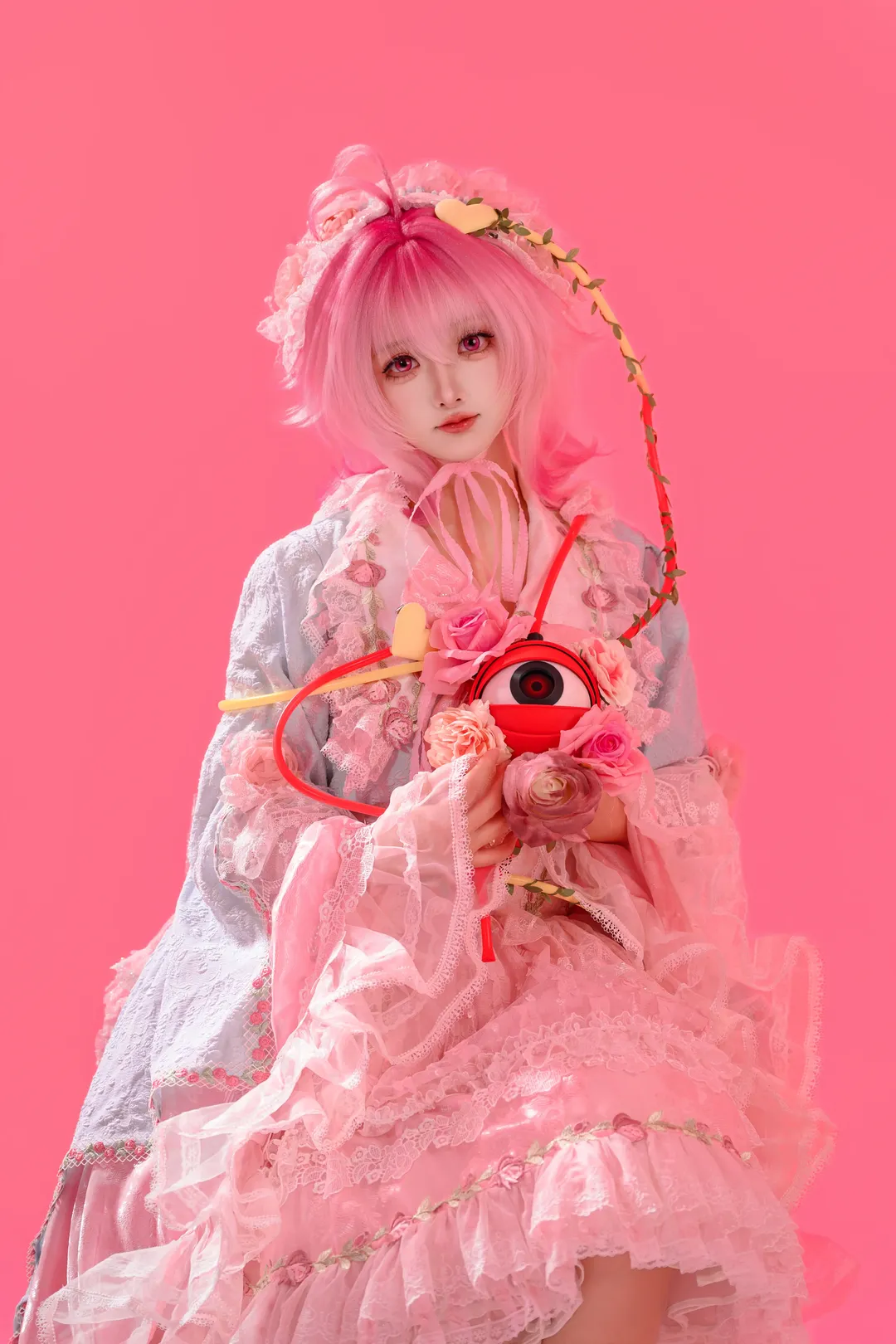 东方project, 古明地觉cos, cosplay摄影, 粉色系洋装, 眼柄道具 - 第2张