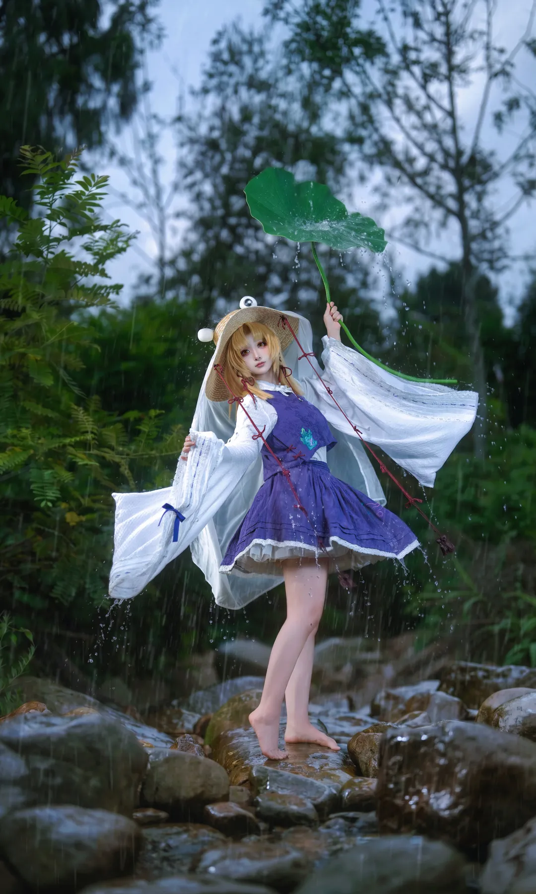 東方Project, 屋外コスプレ, 洩矢諏訪子 コスプレ, ケロちゃんコスプレ, 雨景ポートレート