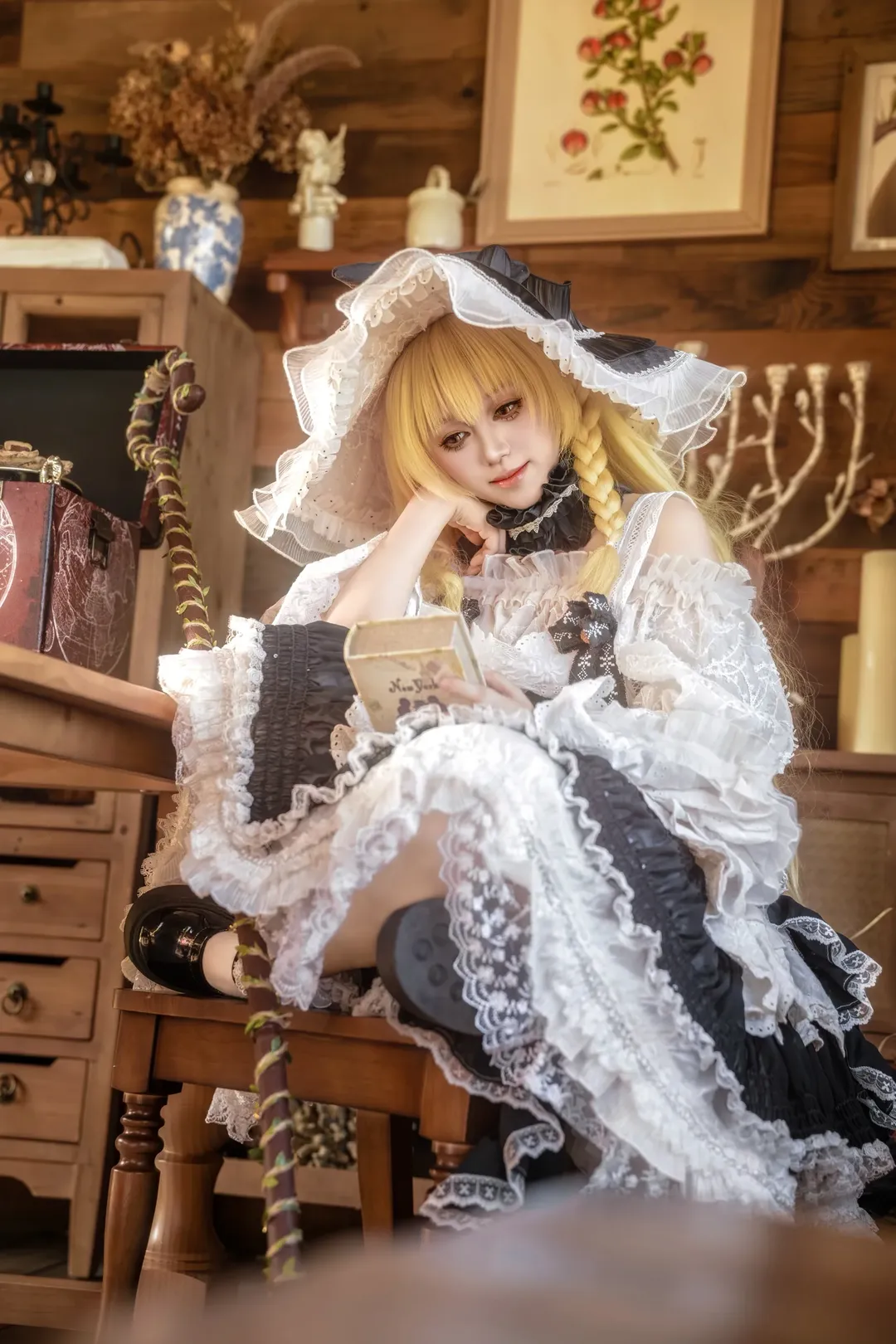 东方Project, 雾雨魔理沙cos, 魔女装, 复古木屋风, 蕾丝白袜