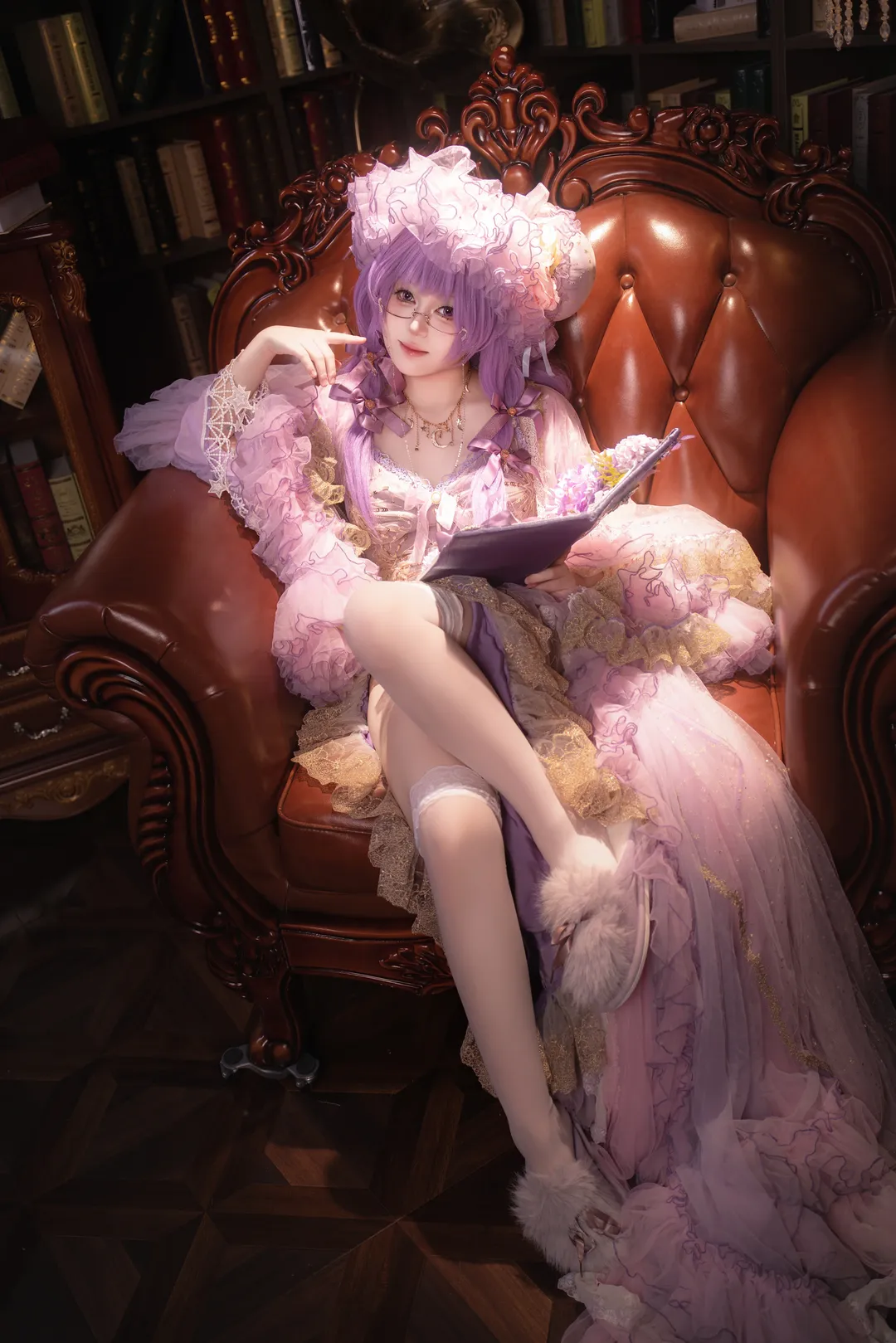 东方project, 帕秋莉cos, 白丝穿搭, 复古摄影, 洛丽塔写真