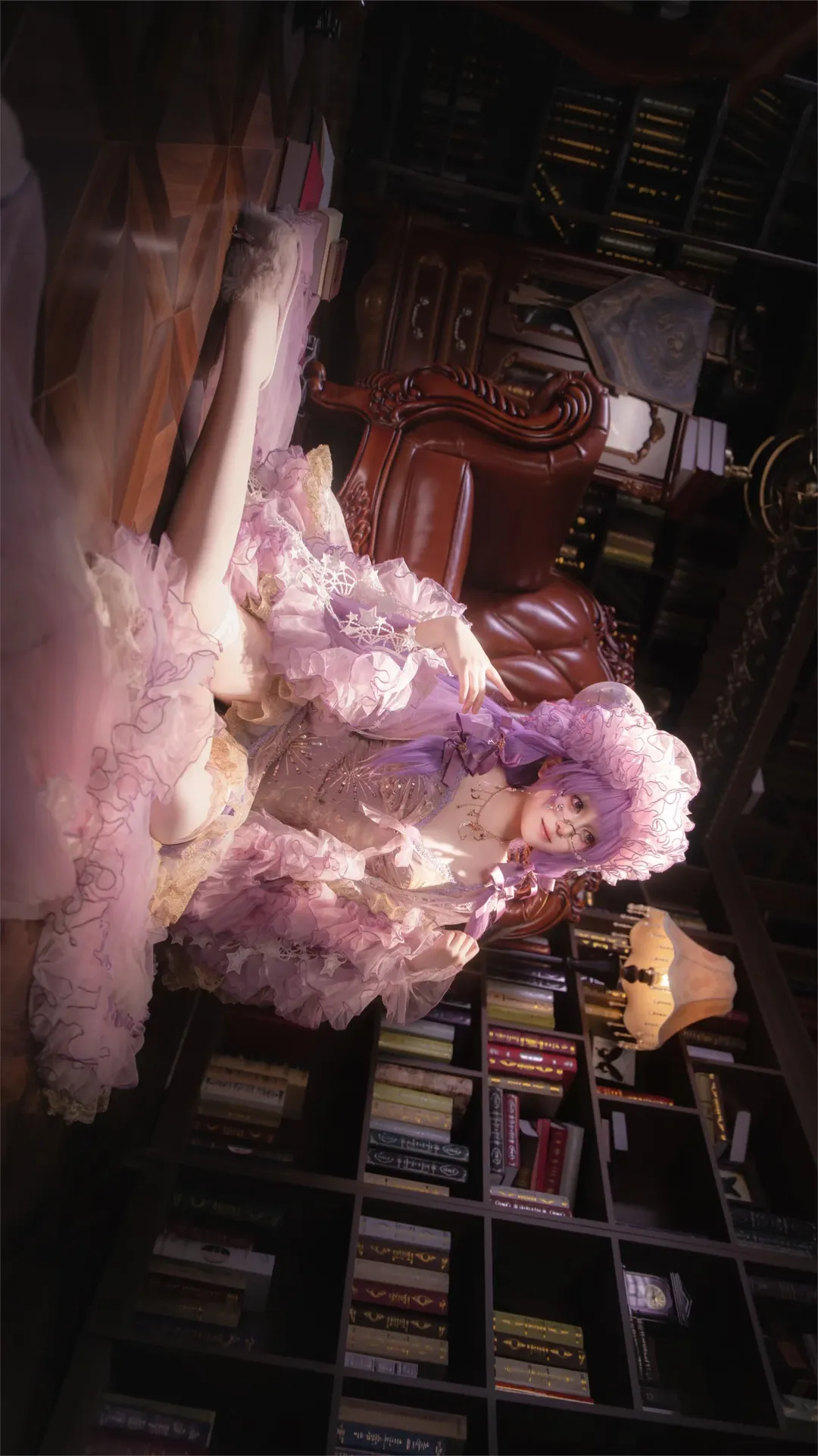 复古书房, 紫发造型, 室内人像, 东方project cosplay, 洛丽塔裙装