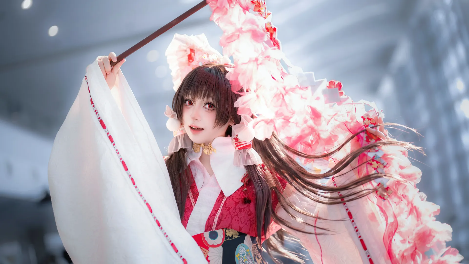 二次元摄影, 博丽灵梦cos, 东方Project, 漫展场照, 和风巫女 - 第3张